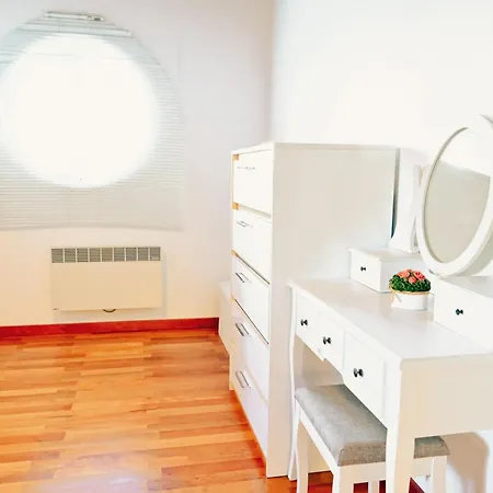 Golf Queen Maria Home2host