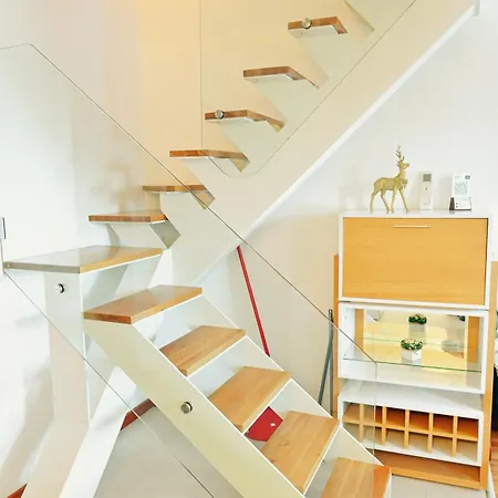 Golf Queen Maria Home2host