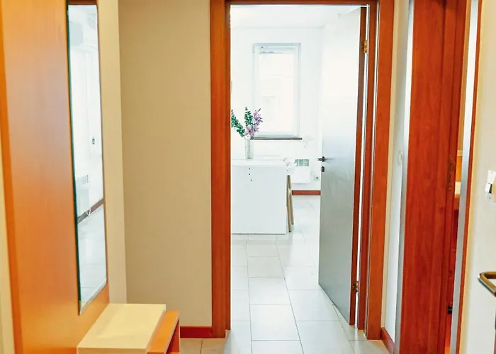 Διαμέρισμα Golf Queen Maria Home2host *